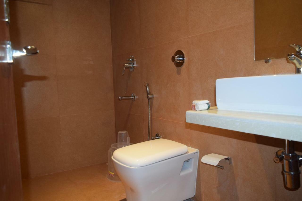 Hotel Aflon Midc Andheri East Mumbai Luaran gambar